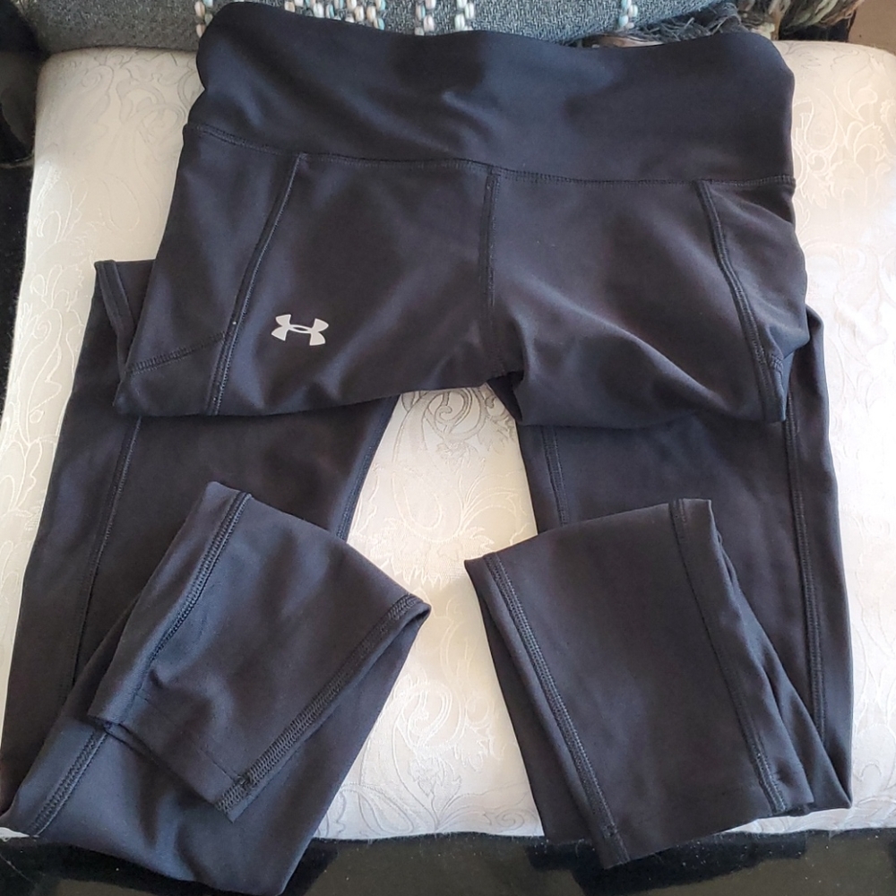 Under Armour breast cancet leggings